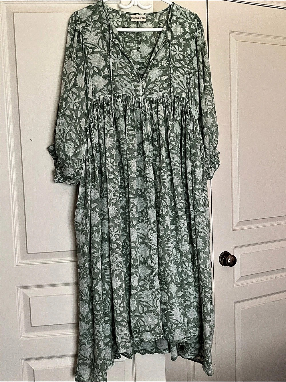 Daughters of India Sita Maxi Dress ~ Green Lily Green & White